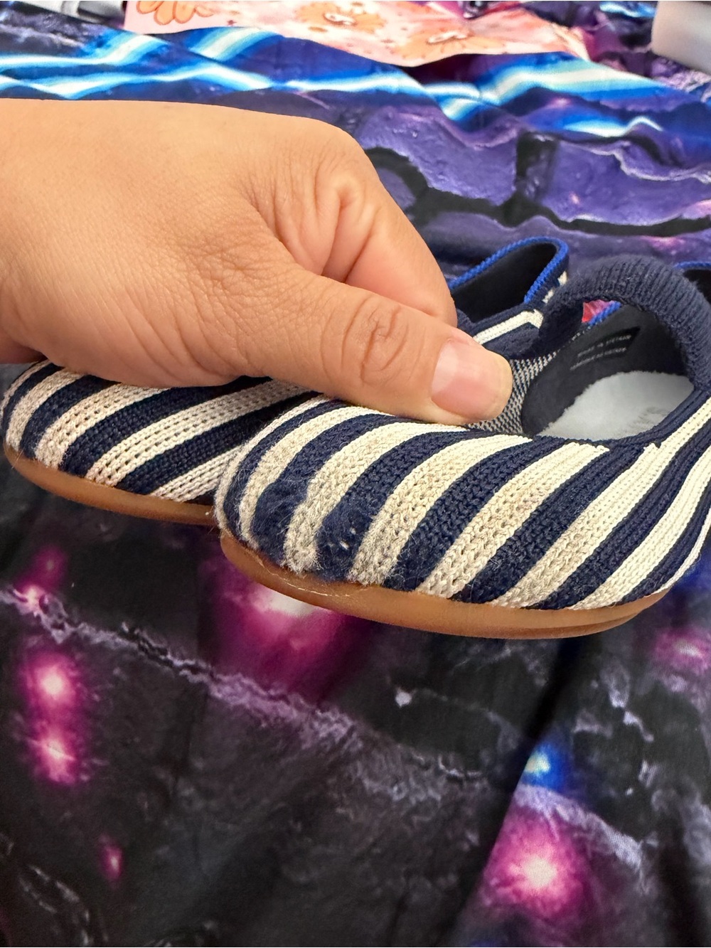 Rothy’s Girls Navy & White Striped Mary Jane Knit Shoes size 11 - Picture 4 of 6